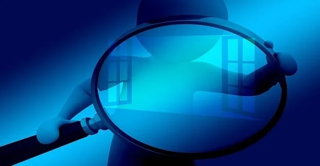 5 Anzeichen: So erkennen Sie, ob Ihr Arbeitgeber Ihren Computer überwacht [2025]