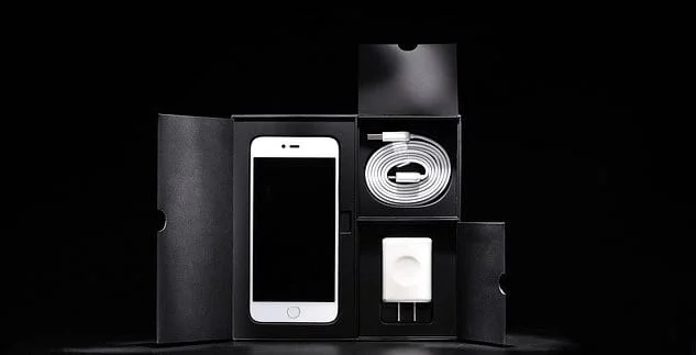 Combien de temps durent généralement les chargeurs iPhone ?