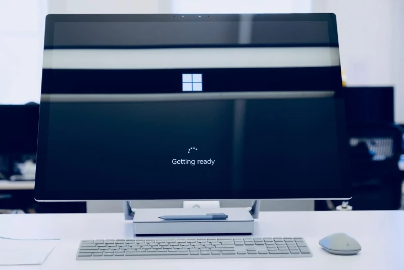 Jak włączyć Cortana Voice dla komputera stacjonarnego?