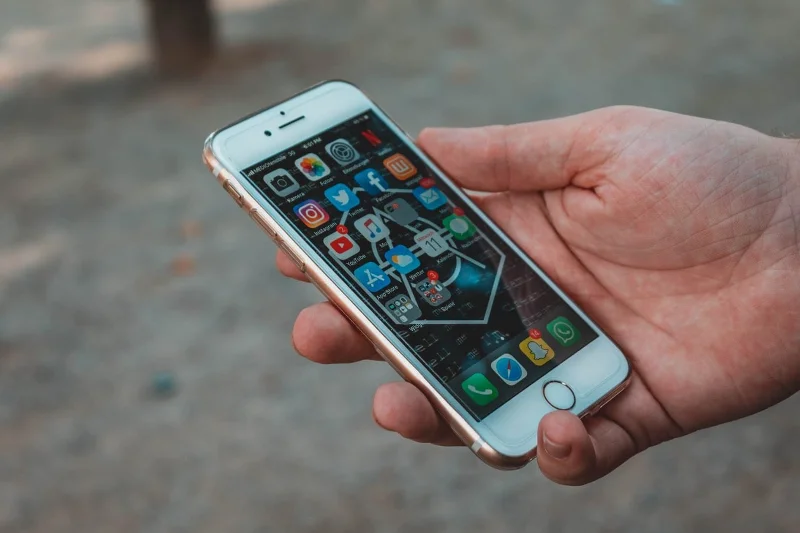 Thunderbirdの連絡先をiPhoneにインポートする方法