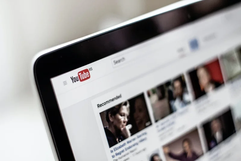Jak ustawić przypomnienia o oglądaniu w YouTube