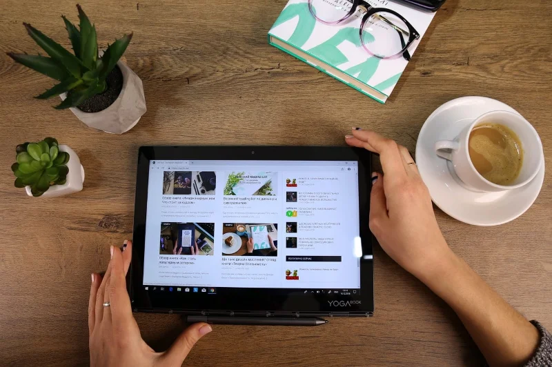 การติดตั้ง Windows 10 บนแท็บเล็ต Android x86