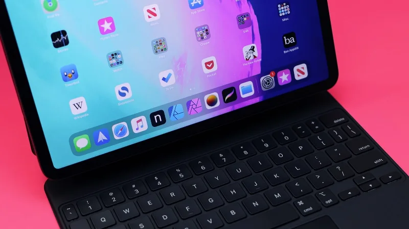 การเชื่อมต่อคีย์บอร์ดแทร็คแพดของ iPad