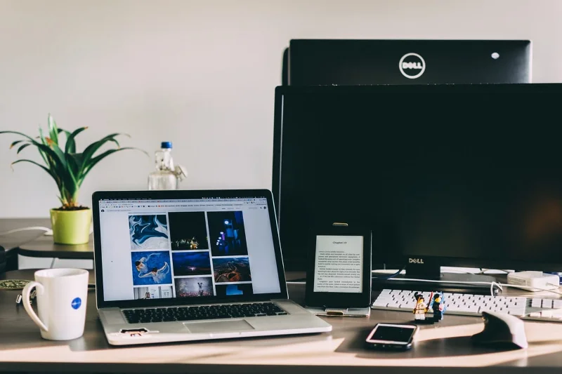 Een Dell monitor aansluiten op een iPhone