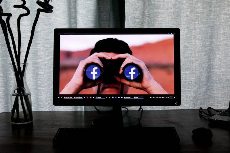 Jak uniemożliwić znajomym z Facebooka wyświetlanie zdjęć?