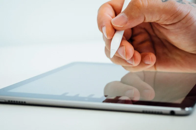 S Pen rispetto a Apple Pencil