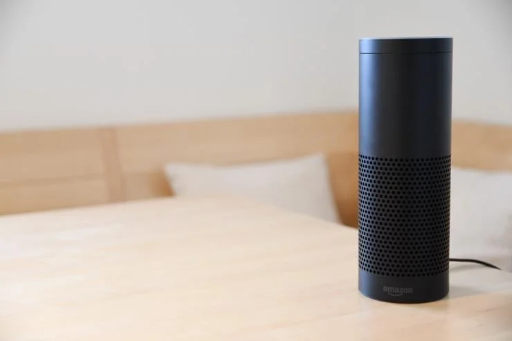 Come disattivare il microfono su Amazon Alexa Echo o Dot