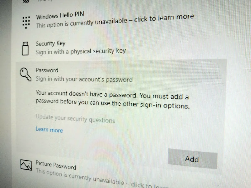 Cách xóa mật khẩu khỏi PC chạy Windows 10 của bạn