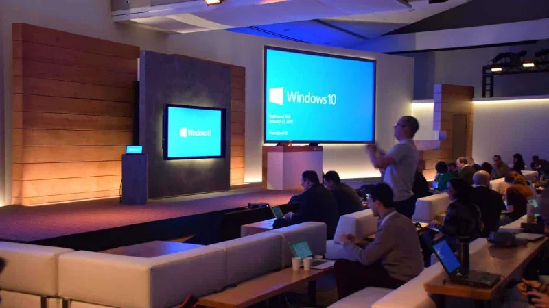 Cách gắn các ứng dụng của bạn vào màn hình trong Windows 10