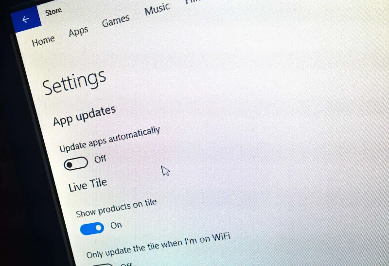 Windows 10 How-To: disabilitare gli aggiornamenti automatici delle app in Windows Store