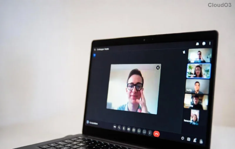 Microsoft Teams Beyaz Tahta senkronizasyon hatasının ekran görüntüsü, senkronize edilmemiş değişiklikleri gösteriyor.