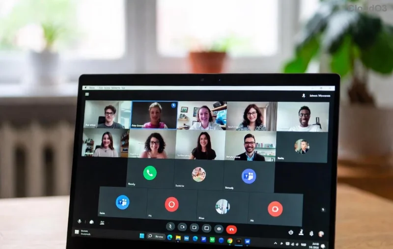 Microsoft Teams mobil oturum açmada beklenmedik hata ekranı