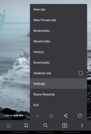 Brave na Androida: Włącz odtwarzanie wideo w tle