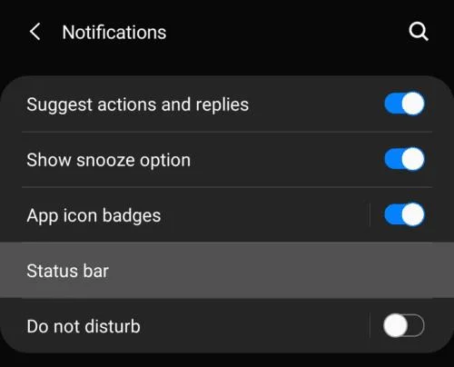 Androidステータスバーでバッテリーのパーセンテージを有効にする方法