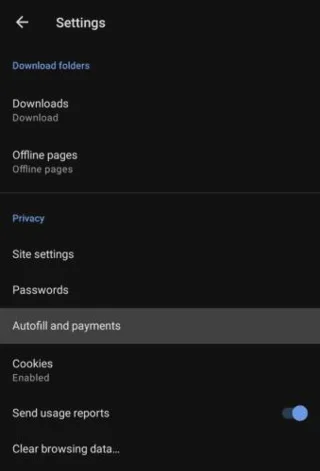 Android版Opera：オートフィルを設定する方法