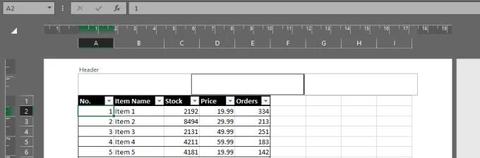 Excel：ヘッダーとフッターを追加する