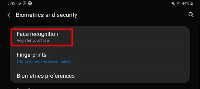 Androidでフェイスアンロックを使用する方法