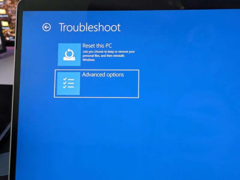 วิธีรีเซ็ตรหัสผ่านผู้ดูแลระบบ Windows 11 โดยใช้ CMD