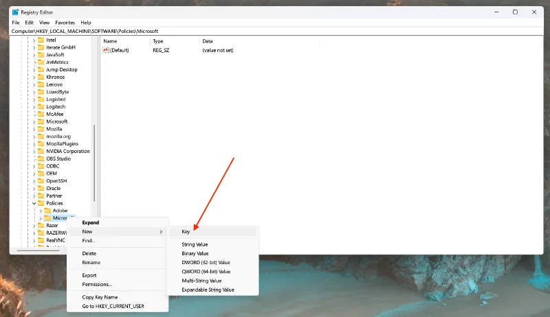 วิธีแก้ไข Microsoft Edge ยังคงปรากฏบนเดสก์ท็อป
