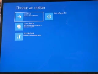 วิธีรีเซ็ตรหัสผ่านผู้ดูแลระบบ Windows 11 โดยใช้ CMD