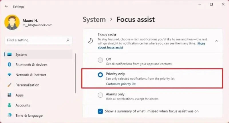 How to disable app badge notification in Taskbar on Windows 11