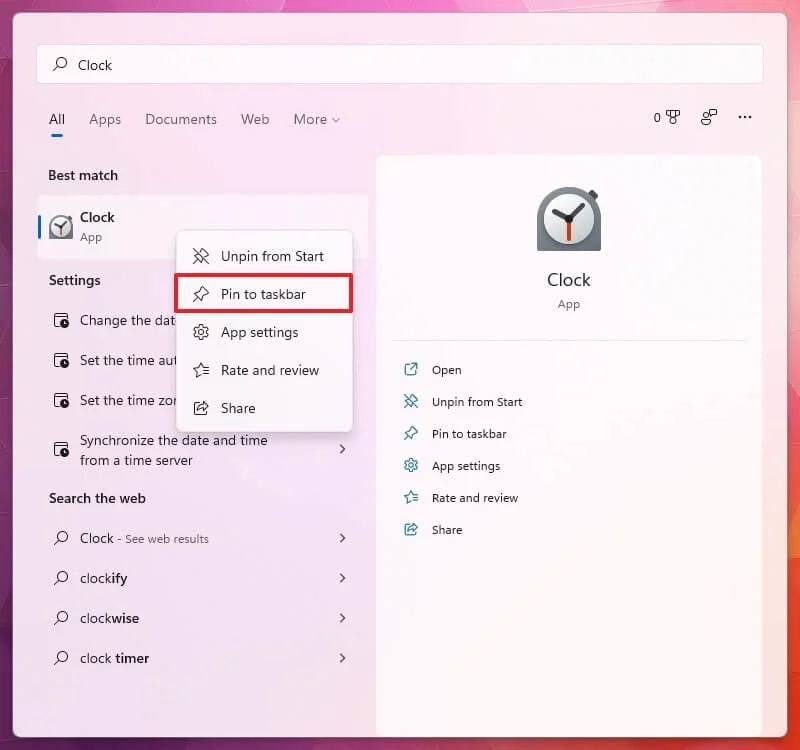 How to customize Taskbar on Windows 11