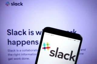 Bagaimana saya bisa menautkan Slack dengan Trello