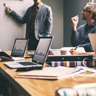 Ingin mengatur alur kerja Anda? Coba aplikasi Kanban yang hebat ini