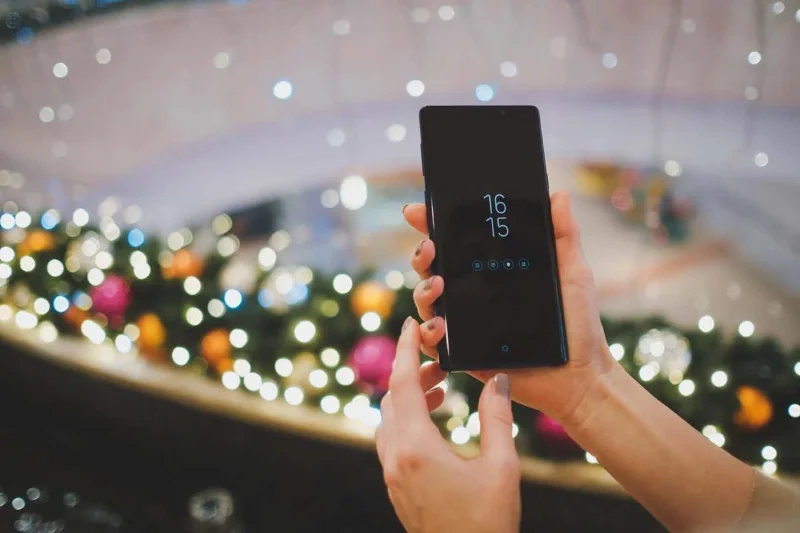 Android 휴대폰에서 밝기가 계속 낮아지는 이유(및 해결 방법)