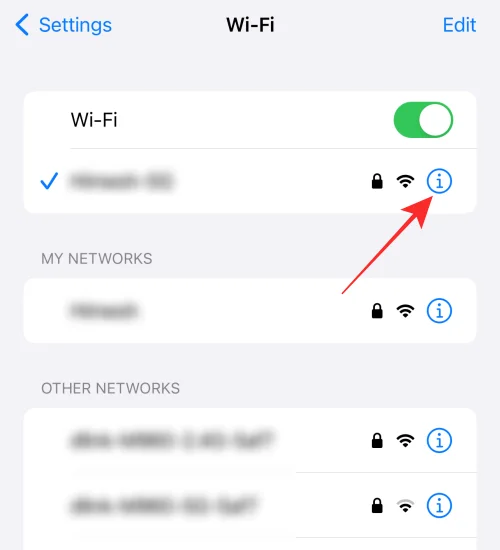 iOS 16의 iPhone에서 WiFi 비밀번호를 보고 공유하는 방법