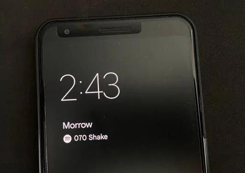 Android 12: 잠금 화면 시계를 변경하는 방법