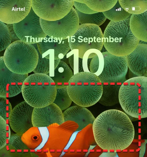 iOS 16에서 배경 화면 뒤에 시간을 두는 방법