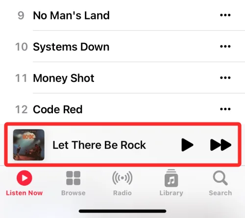 如何在 iPhone 上的 Apple Music 中添加歌曲以立即播放下一首