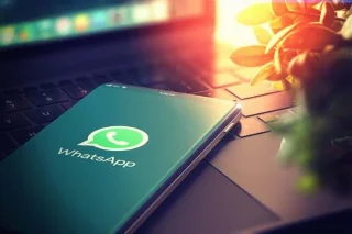 WhatsApp で誰かをブロックするとどうなるか