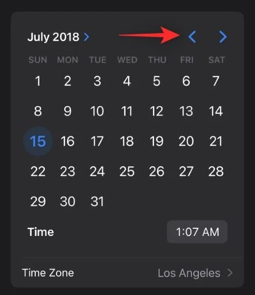iOS 16의 iPhone에서 여러 사진의 메타데이터를 편집하는 방법