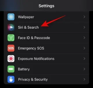 iPhone에서 Siri가 자동으로 응답하도록 만드는 방법