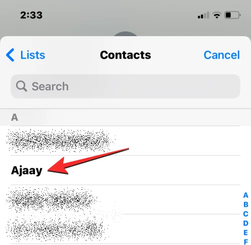 如何在 iOS 17 上的 iPhone 上直接在消息中插入聯繫人和密碼