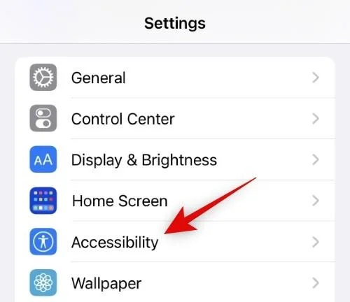 iOS 16이 설치된 iPhone에서 라이브 캡션을 활성화하는 방법