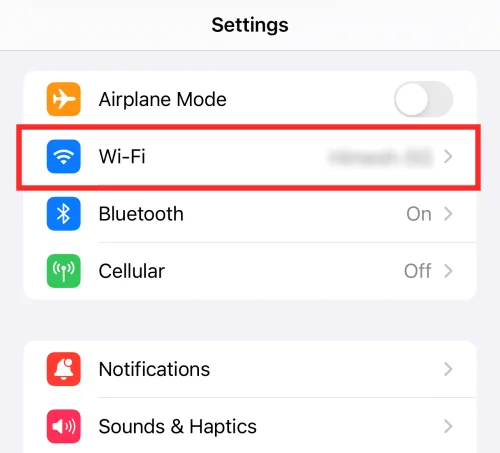 iOS 16의 iPhone에서 WiFi 비밀번호를 보고 공유하는 방법