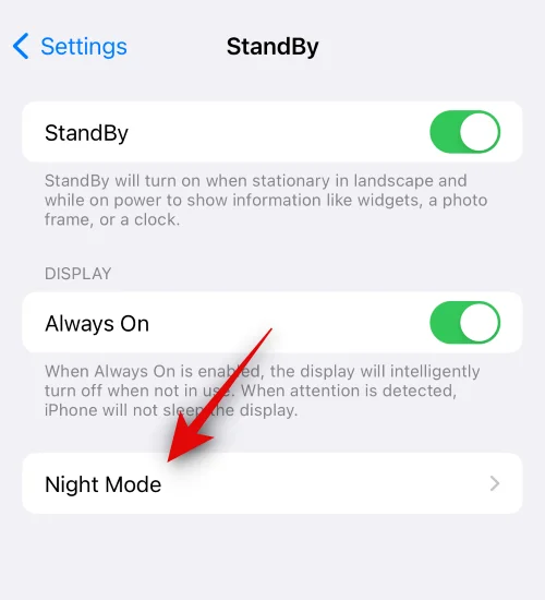iOS 17이 설치된 iPhone에서 대기 모드를 활성화하는 방법