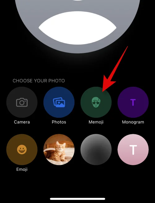 iOS 17이 설치된 iPhone에서 누군가를 위한 연락처 포스터를 만드는 방법