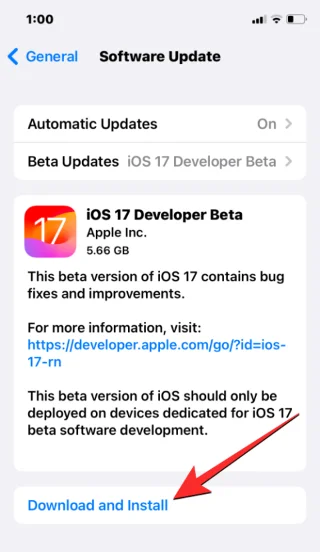 如何在 iOS 17 上的 iPhone 上直接在消息中插入聯繫人和密碼