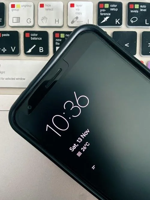 Android 12: 잠금 화면 시계를 변경하는 방법