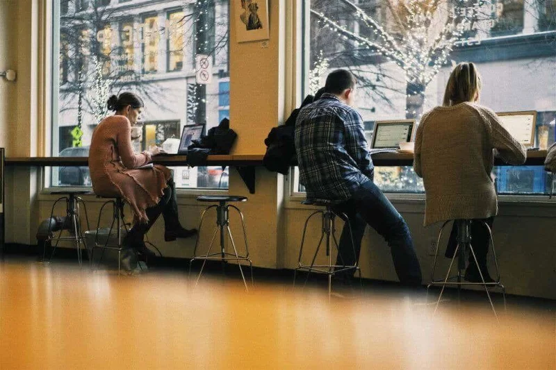 셀룰러 데이터 또는 Wi-Fi: 스마트폰에서 어떤 것을 사용해야 합니까?
