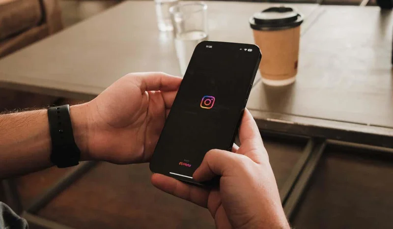 Instagram에서 읽음 확인을 (간접적으로) 끄는 방법
