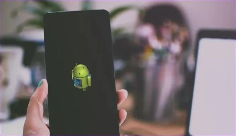 Top 8 manieren om een ​​Android-telefoon vast te zetten op het opstartscherm