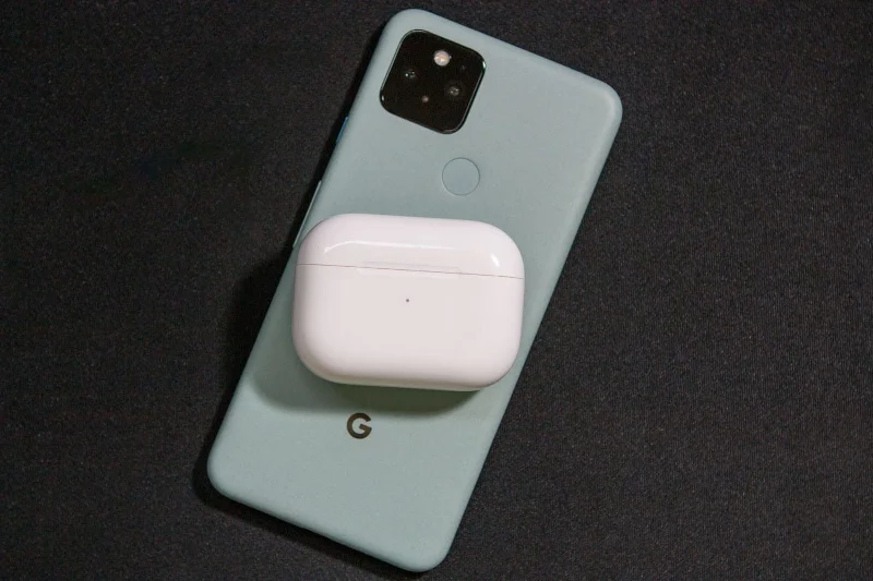 Cómo usar AirPods con teléfonos Samsung