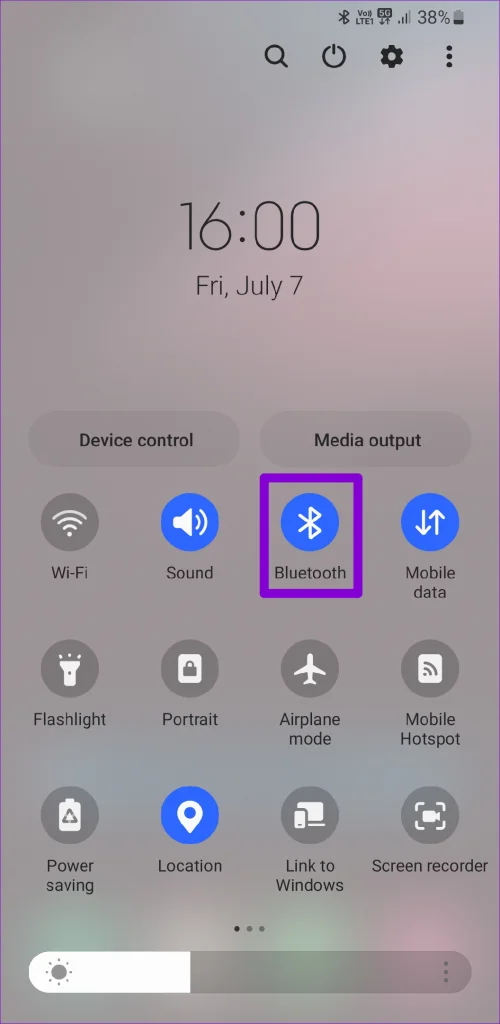 Top 9 manieren om te verhelpen dat de oorluidspreker niet werkt op Android