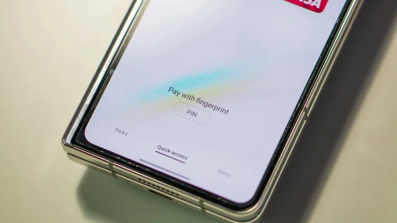 Galaxy Z Fold 5でSamsung Payを使用する方法