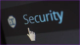 Perché ricevo email di spam su Gmail e Outlook